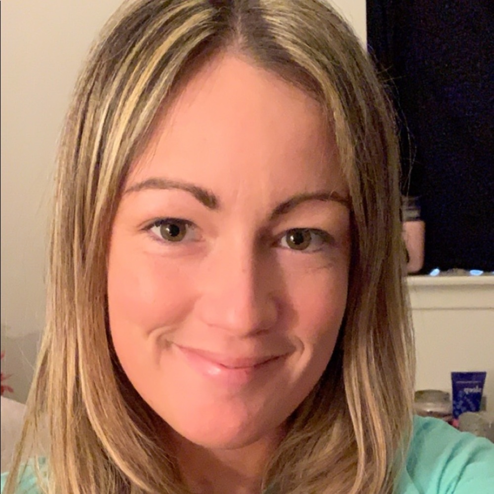 Meet your Posher, Colleen - Picture 2 of 2